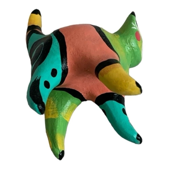 Mexican Alebrije Cat Sculpture Small Pottery Kitty Figurine Collectible NWOT - Picture 3 of 3